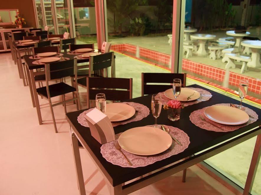 Nest Boutique Resort Bangkok Exteriör bild