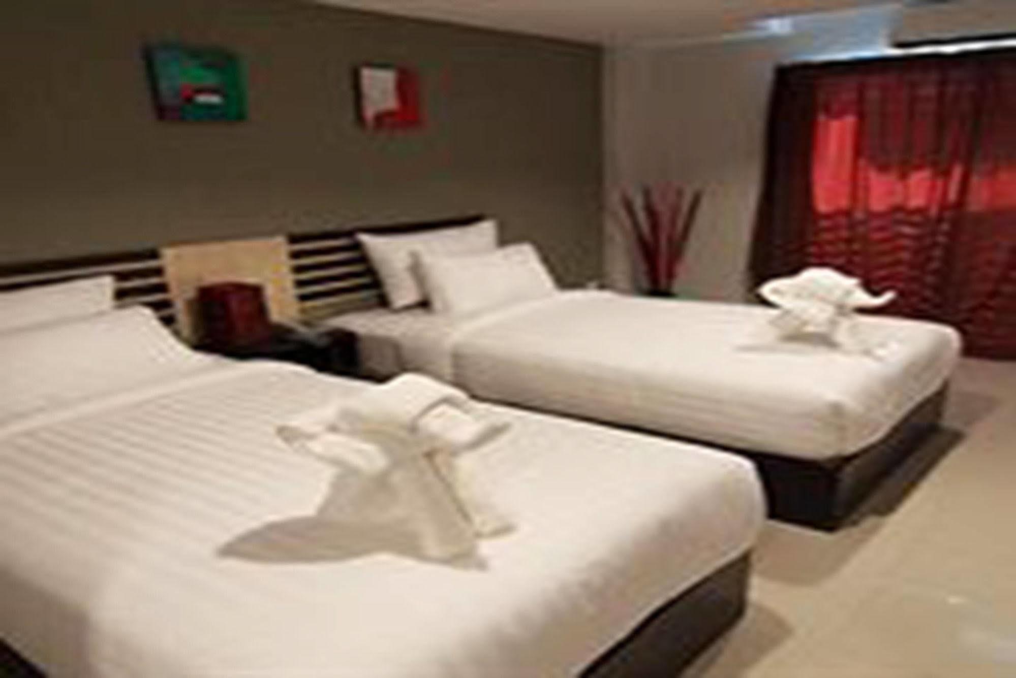 Nest Boutique Resort Bangkok Exteriör bild