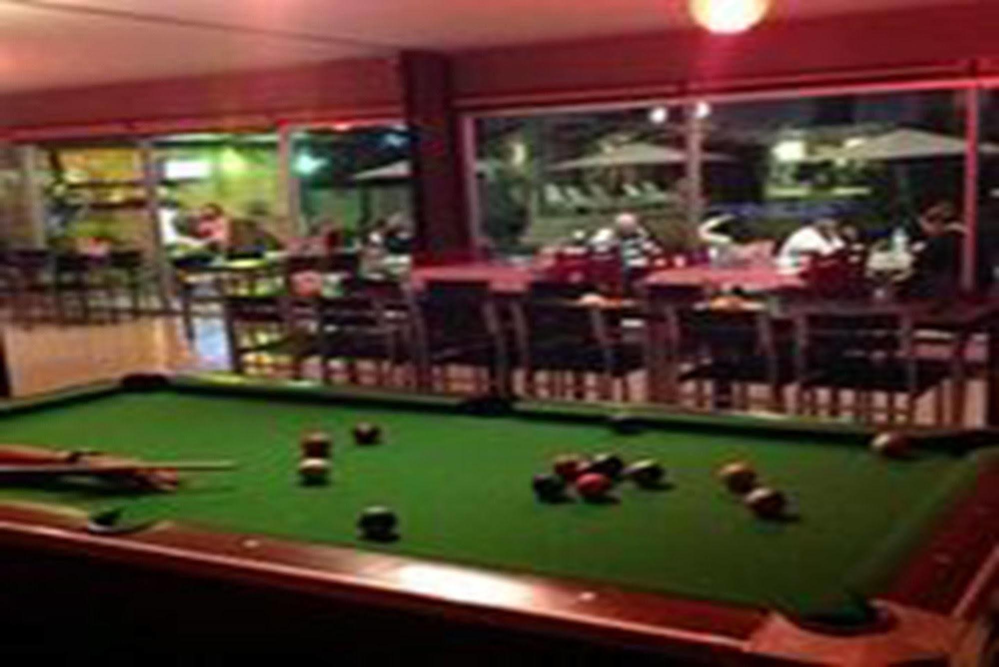 Nest Boutique Resort Bangkok Exteriör bild